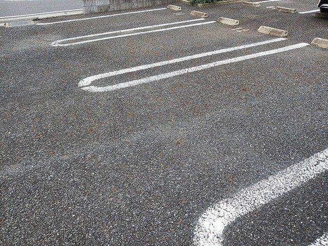 駐車場　駐車場完備です