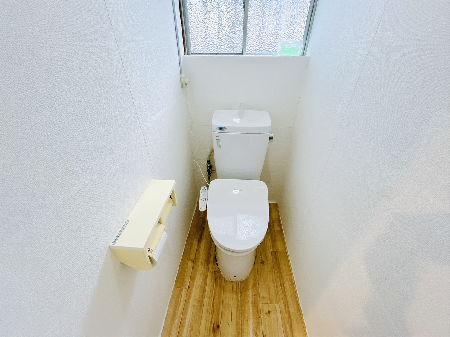 南海加太線 加太駅 徒歩23分 2階建 築52年のトイレ写真
