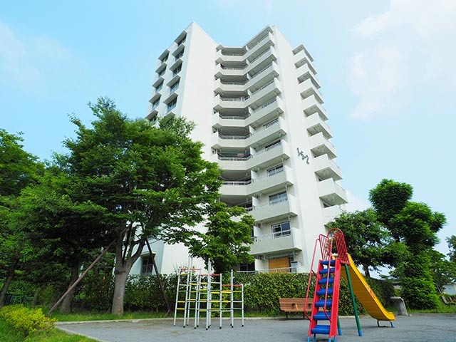 UR百草の外観写真