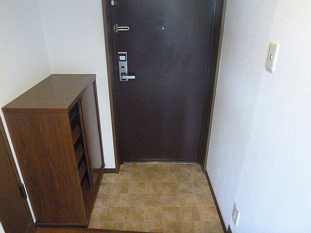 玄関　（別タイプ参考写真）サンプレイス早宮　練馬区早宮２