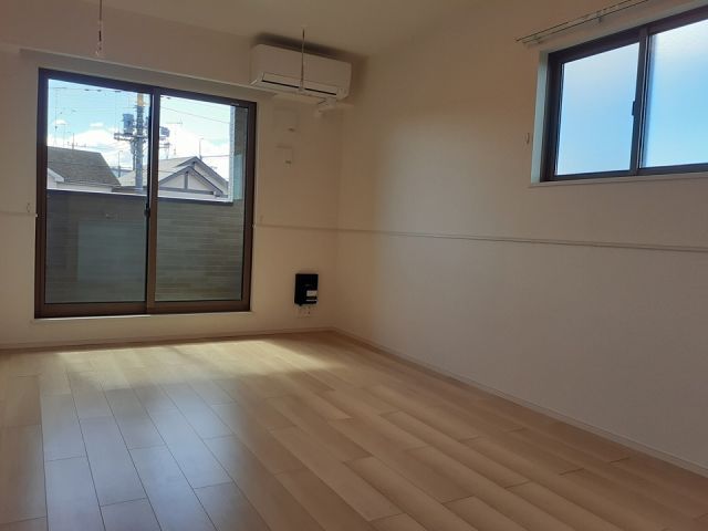 イアースIIの居間写真