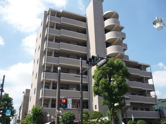 建物外観　落ち着いた外観