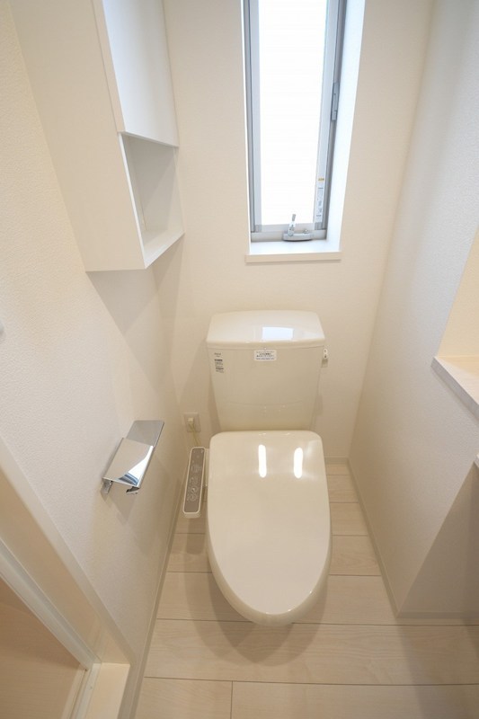 宮内サンハイツ北千住2のトイレ写真