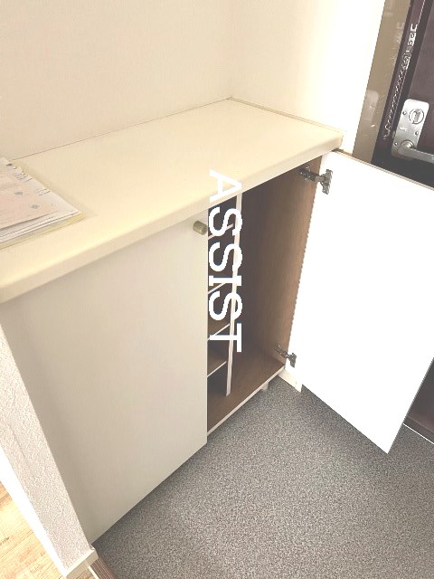 玄関　※同建物別号室