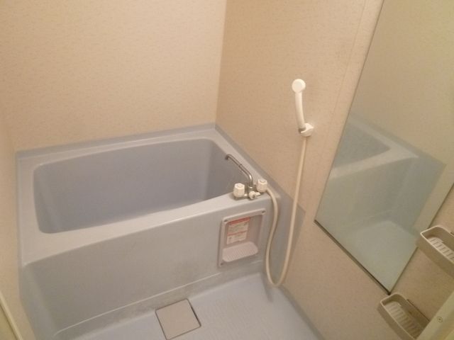 バス・シャワールーム　バスルーム