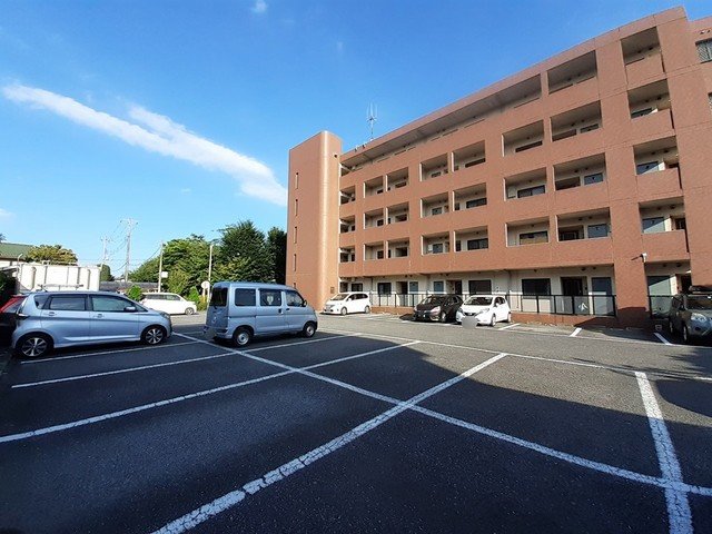 駐車場　駐車スペースもあります