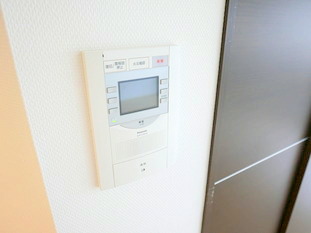 セキュリティ　モニター付きインターホンです♪
