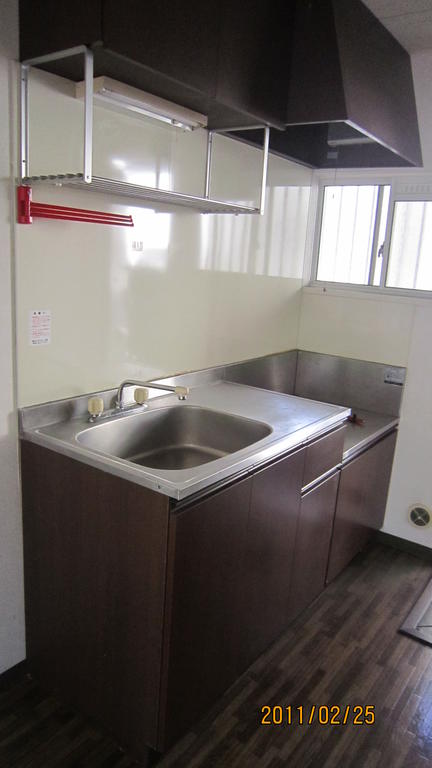 ＪＲ宇都宮線 宇都宮駅 徒歩49分 2階建 築37年のキッチン写真