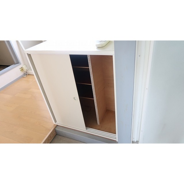 収納　シューズボックス