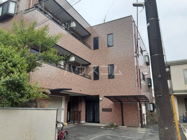 川崎市高津区新作のマンションの建物外観
