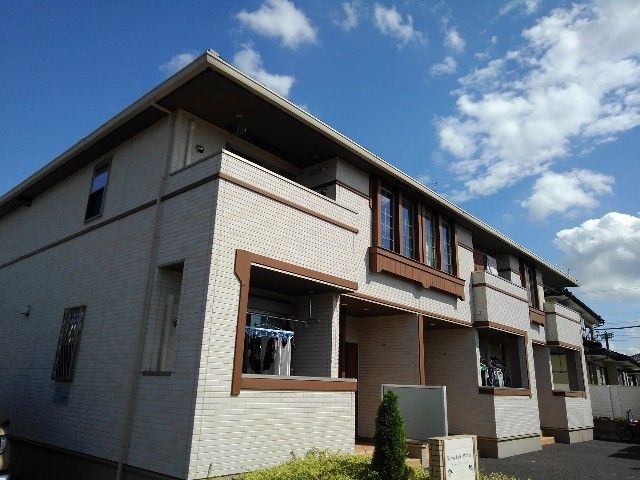 児玉郡美里町大字駒衣のアパートの建物外観