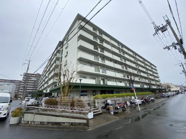 京都市南区吉祥院西ノ庄向田町のマンションの建物外観