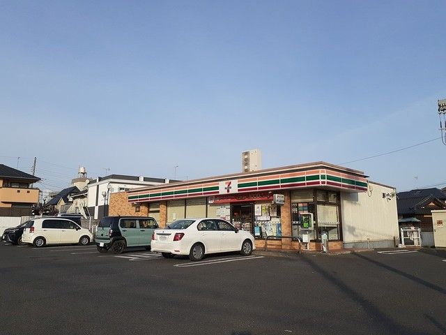 【ひたちなか市共栄町のマンションのコンビニ】