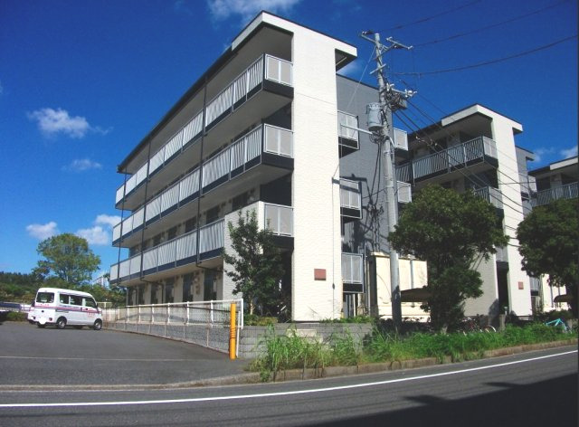 マーベラスAyaの建物外観