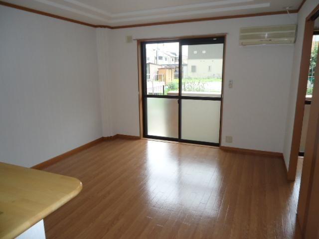 居室・リビング　リビング