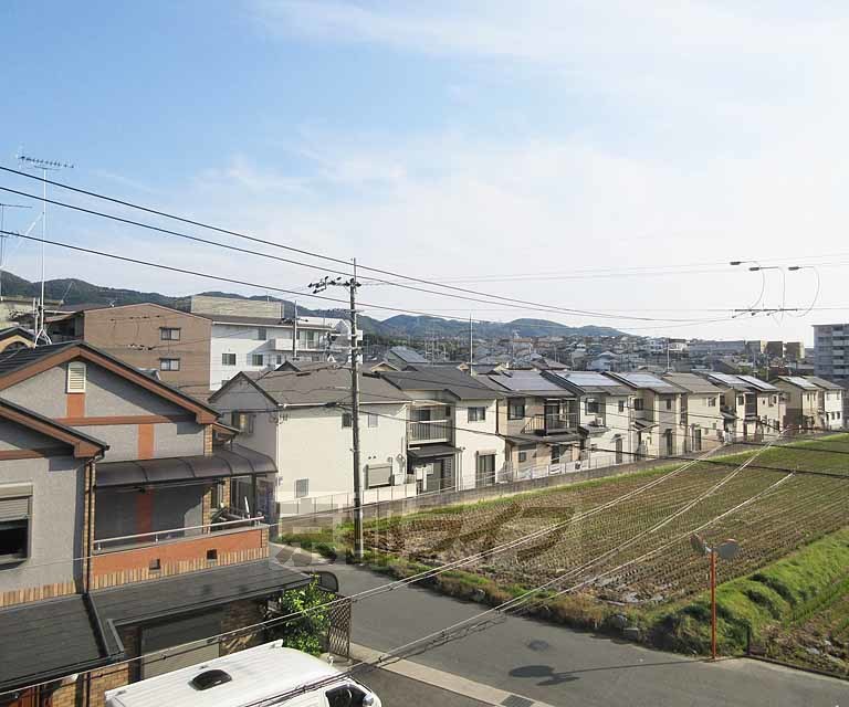 【京都市伏見区石田森東町のマンションの眺望】