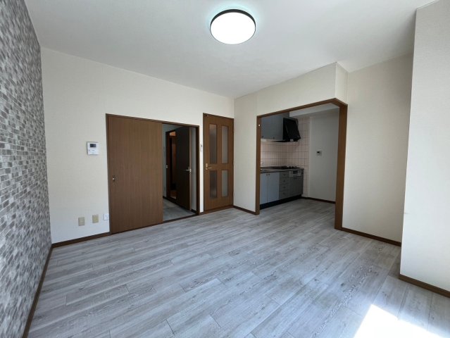 居室・リビング　SRKビルディングII