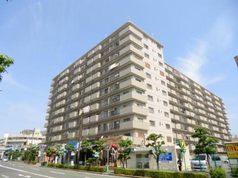 茨木市西駅前町