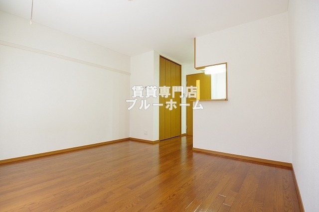 その他部屋・スペース　別角度からの洋室！
