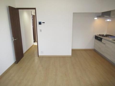 リブ・シャイン青葉丘南　居室・リビング　リビング