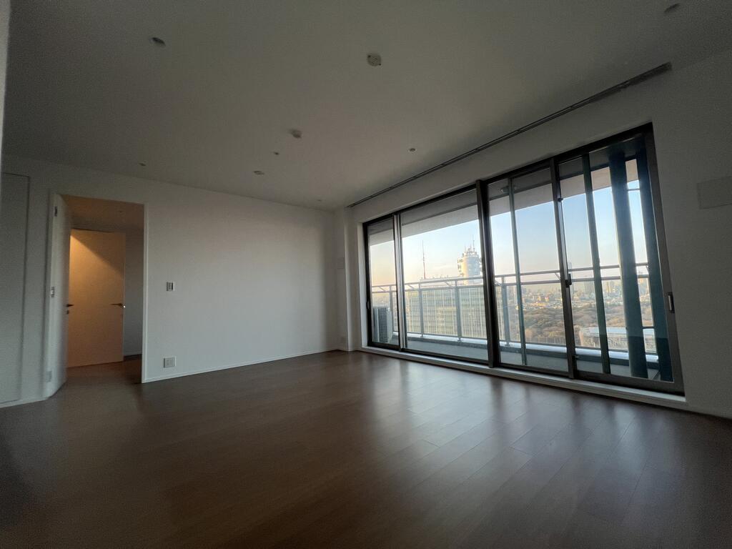 居室・リビング　明るく広々としたLDK空間です