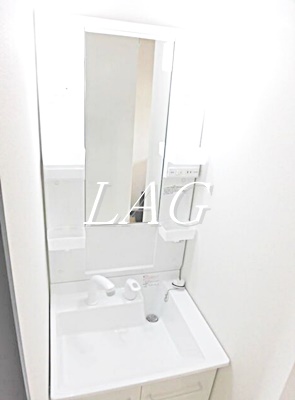 洗面設備　洗面台です。