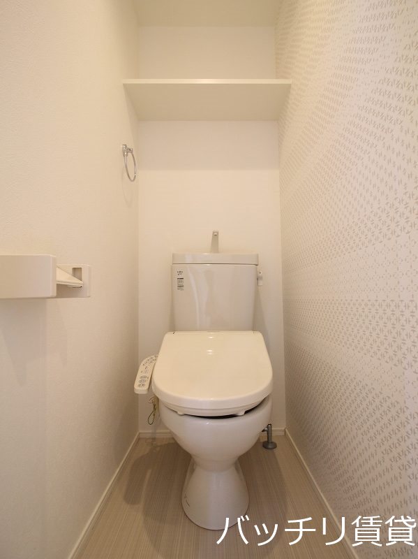 トイレ　同型タイプの為、現状を優先致します。