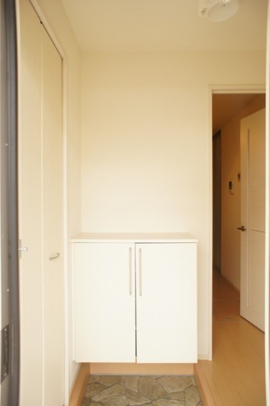 玄関　図面と現状に相違がある場合には現状を優先