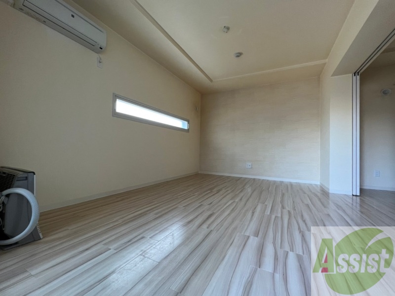 居室・リビング　広くてキレイなお部屋が広がっていて、充実した生活が送れそう。