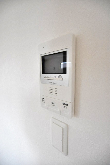 セキュリティ　TVモニターホン付きです♪