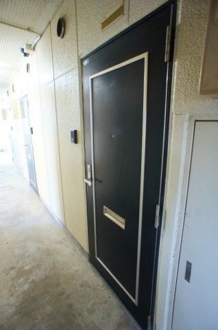 玄関　落ち着いた玄関です