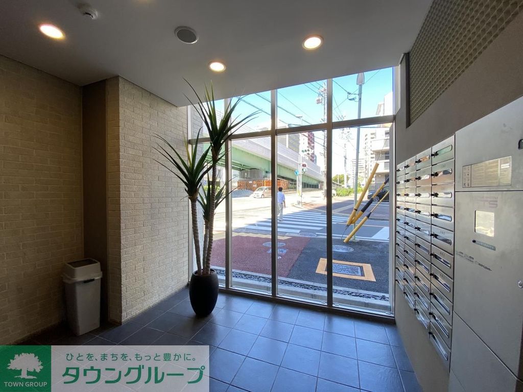 ロビー　エントランス