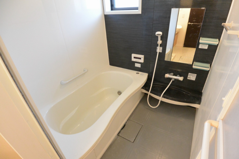 バス・シャワールーム　お風呂