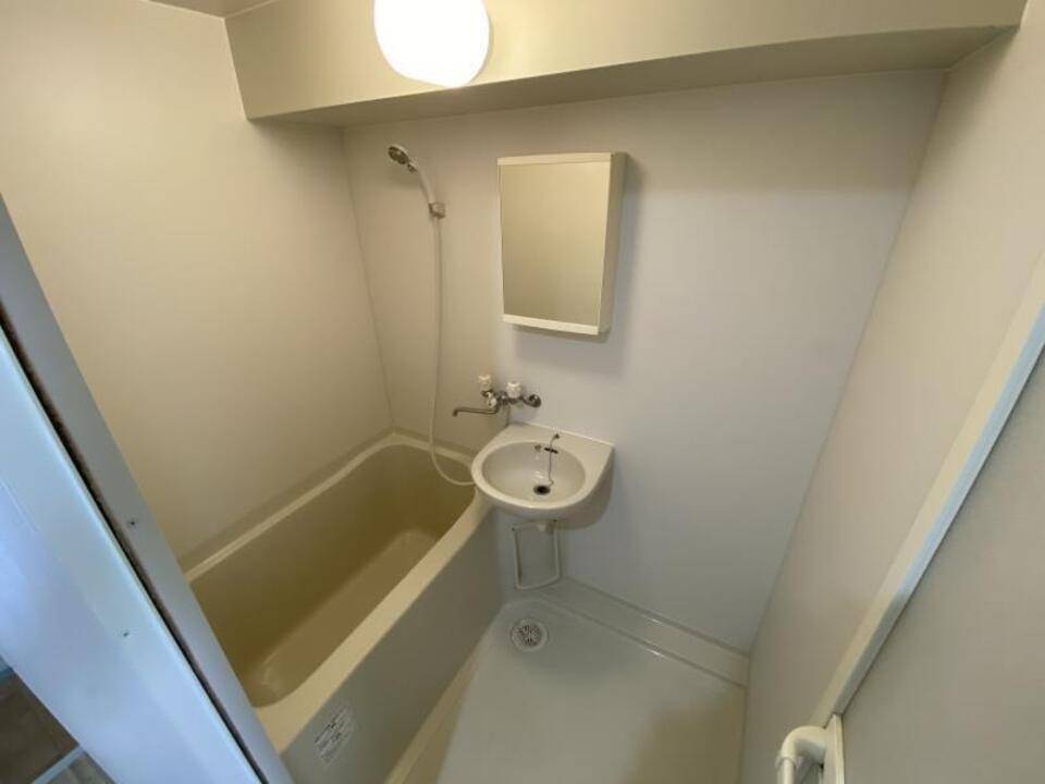 バス・シャワールーム　浴室