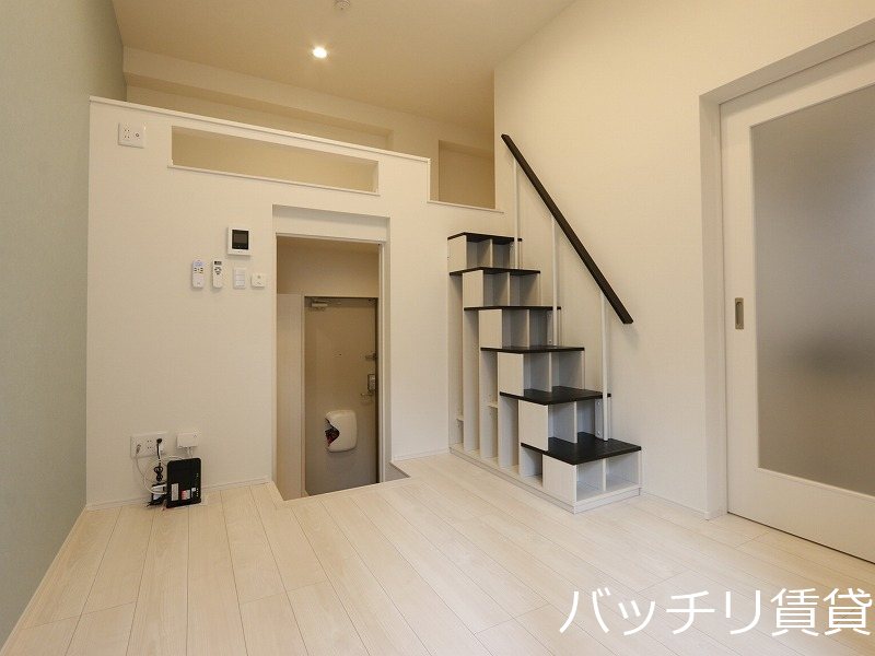 居室・リビング　画像は別号室タイプの為、現状を優先致します。