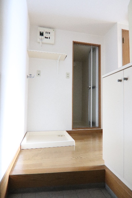 玄関　別室の参考写真です。※現況優先