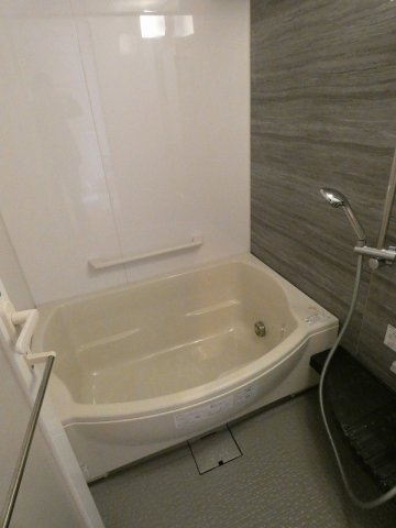 バス・シャワールーム　別部屋参考写真