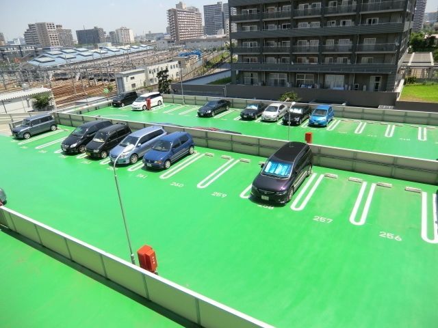 駐車場　自走式ゲート付駐車場