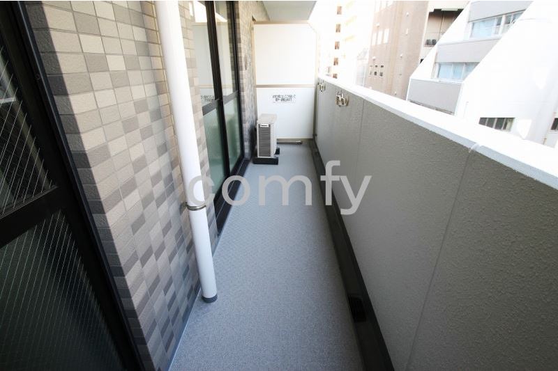 バルコニー　東向きのバルコニー