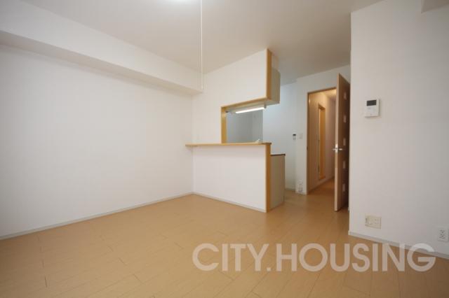 居室・リビング　※同タイプ部屋の写真です。