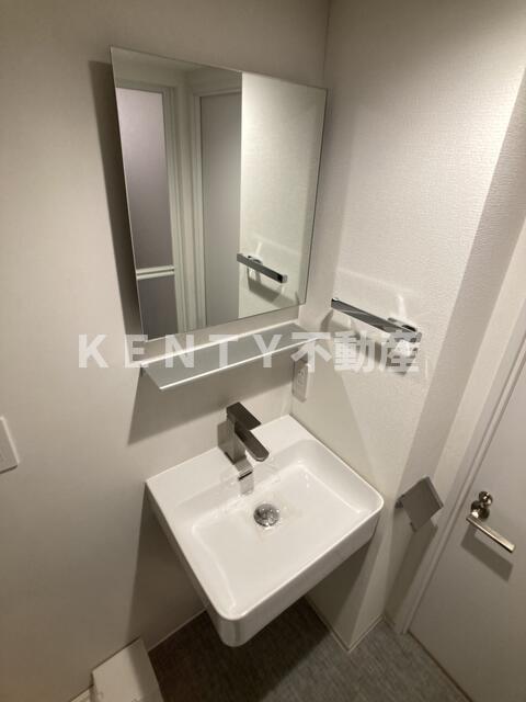 洗面設備　脱衣スペースもあります