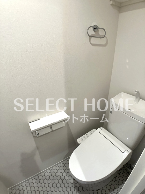 トイレ　落ち着いたトイレです