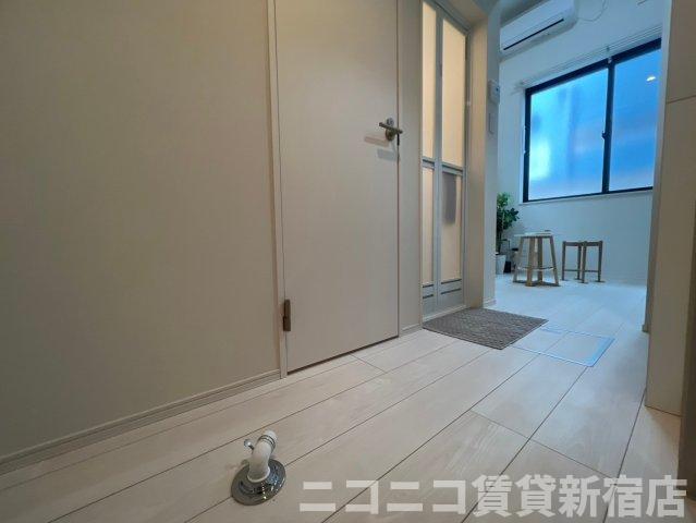 玄関　別号室イメージの為、現状を優先致します。