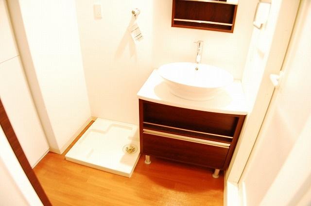 洗面設備　アーデン四ツ橋プライマリーワン　きれいな洗面所