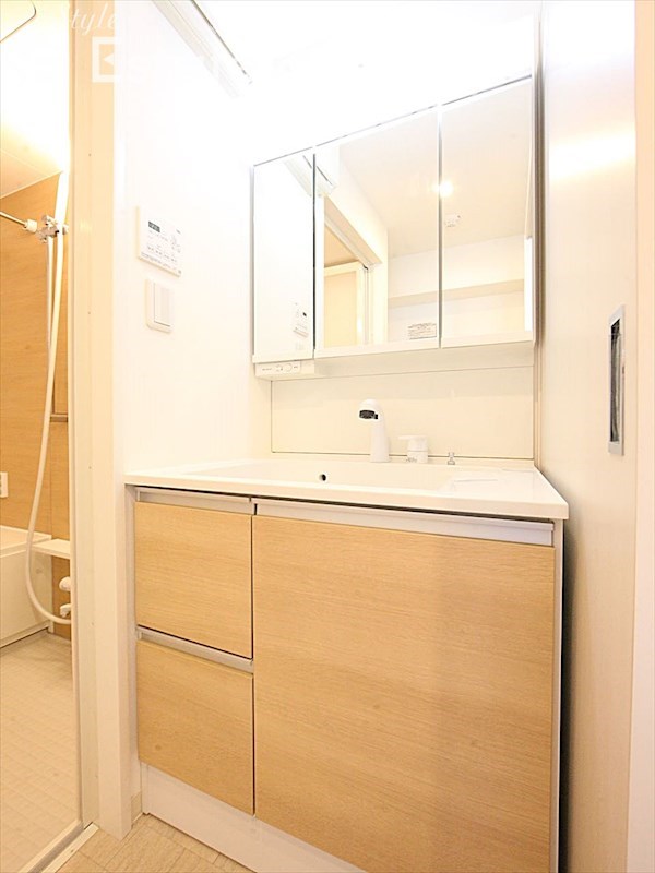 洗面設備　洗面所