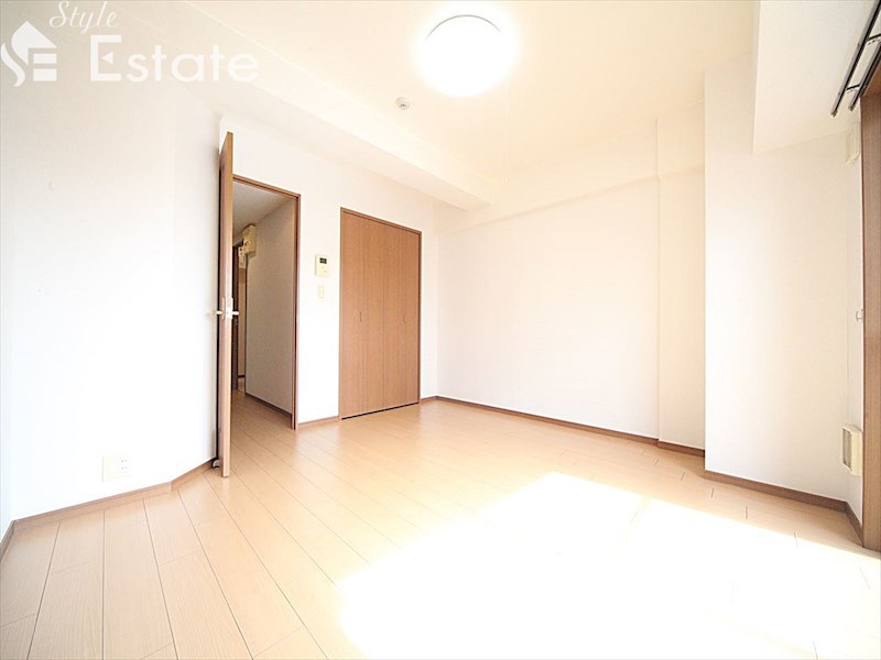 居室・リビング　内装