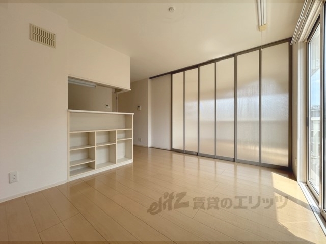 居室・リビング　リビング