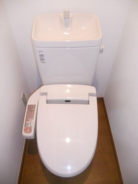 トイレ　★賃貸物件のお問い合わせはタウンハウジング登戸店まで★