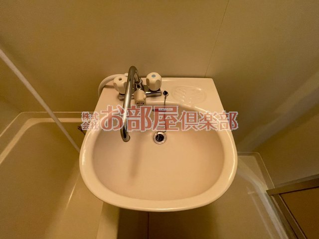 洗面設備　落ち着いたトイレです