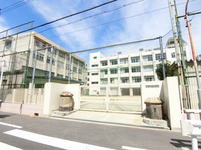 小学校　大阪市立西船場小学校（小学校）まで664m